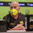 Jorge Célico, DT de Barcelona que sigue puntero de LigaPro.