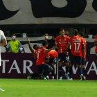 Universidad Católica no pudo vencer a Santos de Fabián Bustos en la Sudamericana