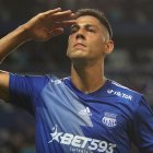 El delantero argentino Mauro Quiroga no podrá estar en el duelo entre Emelec y Palmeiras.