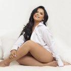 Nathaly Fabel estrena el tema Te faltó pantalones.