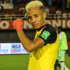 Byron Castillo colgó en sus redes sociales un mensaje a sus detractores.