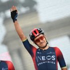 Richard Carapaz es el gran favorito para ganar el Giro de Italia y lo demostró a llegar en sexto lugar en la etapa inicial.