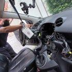 Primero se llevaron un vehículo. Luego, a un auto lo dejaron sin algunos accesorios y sin memoria. Lugareños están preocupados.