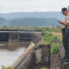 Nuevamente el canal de la muerte, en el noroeste de Guayaquil, cobra una vida.