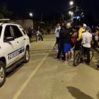 El cuerpo fue levantado por personal de Criminalística de la zona.