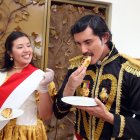 Representación de Simón Bolívar y Manuelita Sáenz.