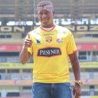 El Degollador Cifuente regresará a Barcelona, equipo del que es hincha. Espera esta vez poder debutar.