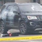 El auto blindado muestra las huellas de la balacera que sufrió