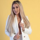 Janann Velasco, ex Kandela & Son, sigue firme en su carrera como solista