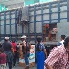 Según los comerciantes, con la llegada de estos productos Quinindé estará abastecido por tres días, aproximadamente.