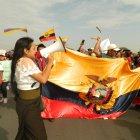 Comerciantes indígenas afincados en Playas provocaron cierre de vía y marcharon por el centro