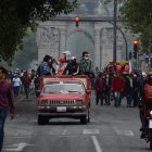 Paro. Indígenas subieron a sus camiones y se marcharon de las inmediaciones de la Casa de la Cultura. Otros salieron de Quito.