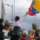 La CONAIE y el Gobierno se sientan para iniciar un proceso de diálogo