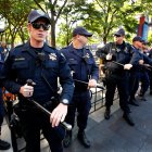 La muerte de Jayland Walker, en cuyo cuerpo se hallaron 60 heridas de bala, ha provocado fuertes protestas en la ciudad de Akron.