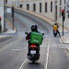 Varias de las aplicaciones extranjeras no brindan un seguro médico y seguro de accidentes a sus empleados.