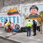 Dos sujetos se estrellaron contra un muro tras presuntamente cometer un robo.