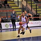 En la temporada pasada, Blanca Quiñónez finalizó como una de las mejores juveniles de la Serie A del baloncesto italiano.