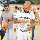 Dani Alves ha causado revuelo en México, tras firmar con Pumas.