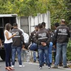 1. La mujer hallada en la vía Perimetral vestía jean azul y camiseta negra, tenía un tatuaje en su brazo izquierdo con el nombre Camila. Guayaquil-Ecuador Agencia (Ag-ecpreso)