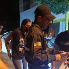 Fiscalía abrió una investigación en su contra por el presunto delito de usurpación y simulación de funciones públicas.