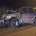 Las víctimas viajaban en una moto cuando protagonizaron el percance vial con un carro Grand Vitara, color gris.