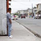 El artefacto fue descubierto por lugareños en la cooperativa Julio Potes, del Guasmo, en el sur porteño.