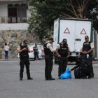 Personal del GIR atendió la alerta y descartó una bomba.