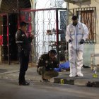 El fallecido, cuya ‘chapa’ era Tonny tendría un antecedente. Él se encontraba con sus amigos al momento del tiroteo.