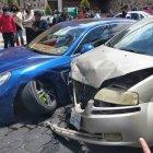 Familia de joven que chocó un lujoso vehículo organiza un sorteo para costear el ‘cuentón’ por los daños.