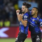 El delantero argentino Lautaro Díaz (i) es una de las piezas clave de Independiente del Valle.