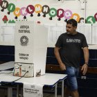 Según las últimas encuestas, dadas a conocer el sábado, Lula tiene una clara ventaja de catorce puntos porcentuales sobre Bolsonaro.