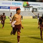 El festejo del paraguayo José Verdú tras marcar el gol del agónico triunfo de Mushuc Runa sobre 9 de Octubre.