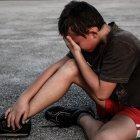 Los golpes no ayudan. Recuerda que una nota alta no significa que hay aprendizaje asimilado.