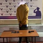 Lo agarraron de nuevo después de salir de la cárcel.