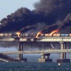 Autoridades de Crimea atribuyen al "vandalismo ucraniano" explosión en puente