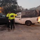 Un muerto y dos heridos deja choque de vehículos en la vía Cuenca-Girón-Pasaje