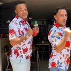 Pedro Quiñónez con Jonathan Sánchez, la Polilla, en el divertido video.