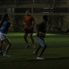 Los entrenamientos los realizan en la cancha de fútbol del parque de La Ferroviaria, suroeste de Guayaquil.