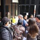 Miembros de la Policía Nacional llegaron a investigar en el centro de reclusión.