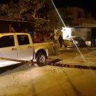 Los asesinos tiraron la puerta de la casa de la víctima con un combo.