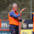 El técnico Gustavo Alfaro tiene dudas sobre el cotejo amistoso ante Irak.