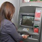 Referencial. Así funcionarán los bancos privados en el feriado de noviembre 2022