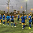 Todos los días, a partir de las 18:30 la escuela Moreira abre sus puertas para recibir a chicas de diferentes edades