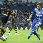 Edison Caicedo (i) ha sido uno de los pilares de Aucas esta temporada.