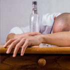 La cifra de afectados por ingerir alcohol adulterado sube a 104; 32 han fallecido