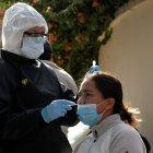 Aumentan los casos de covid en Bolivia y detectan la variante 'Perro del infierno'