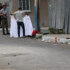 Agentes de  Criminalística y de la Dirección Nacional de Delitos Contra la Vida y Muertes Violentas llegaron  para recabar indicios que permita dar con los responsables de este hecho violento.