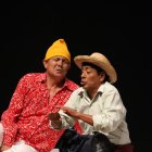 Oswaldo Segura (izquierda) volvió a interpretar a 'Pipiolo', y Augusto Enríquez al campesino 'Don Loro' en la obra 'Como e' la cosa'.