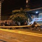 Fuera de un centro de diversión nocturna se produjo uno de los primeros tiroteos de la noche de terror.