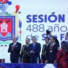 En el acto se condecoró por diferentes aportes y méritos ciudadanos a 11 personalidades.